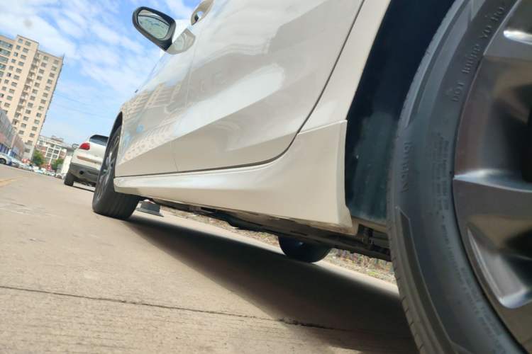 Used Buick Verano 2023 Pro GS Swift Edition Left Side Sill