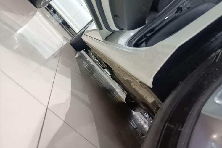 Used Buick Verano 2023 Pro Enjoyment Edition Left Side Sill