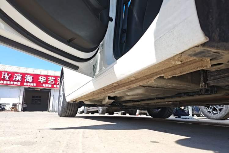 Used Buick Verano 2023 Pro Enjoyment Edition Left Side Sill