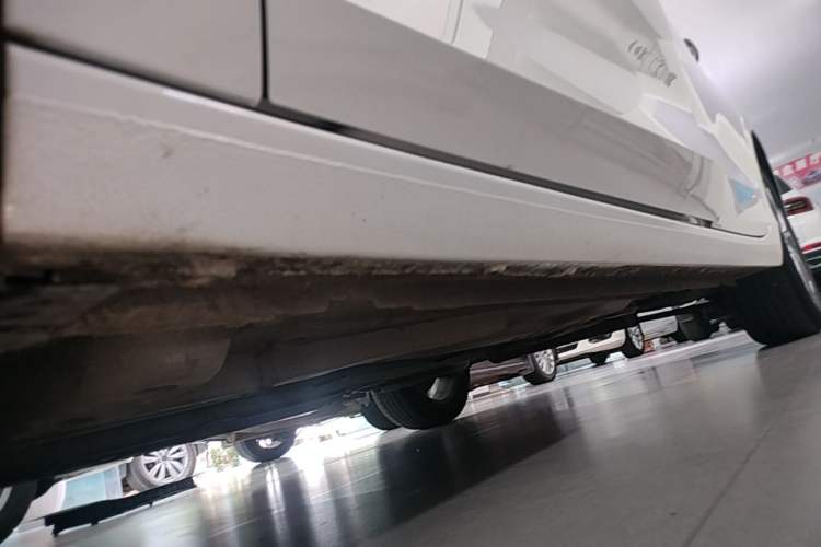 Used Buick Verano 2023 Pro Enjoyment Edition Left Side Sill