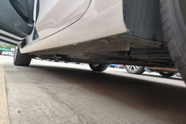 Used Buick Verano 2023 Pro Enjoyment Edition Left Side Sill