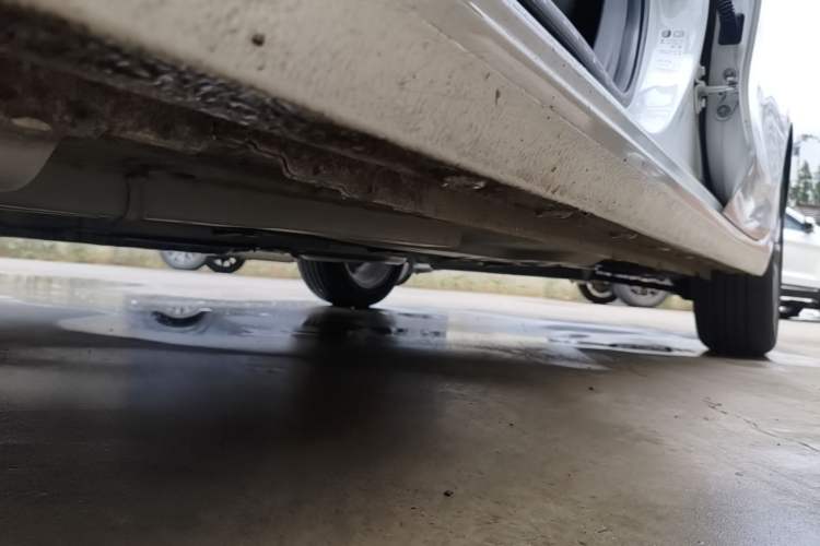 Used Buick Verano 2023 Pro Enjoyment Edition Left Side Sill