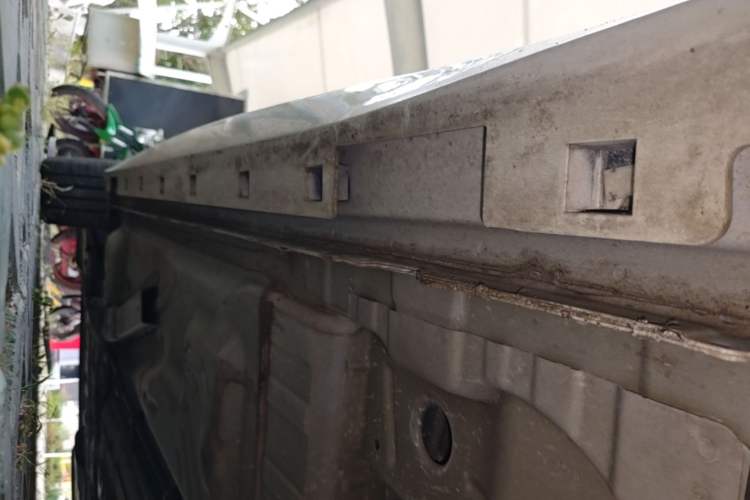 Used Buick Verano 2023 Pro GS Swift Edition Left Side Sill