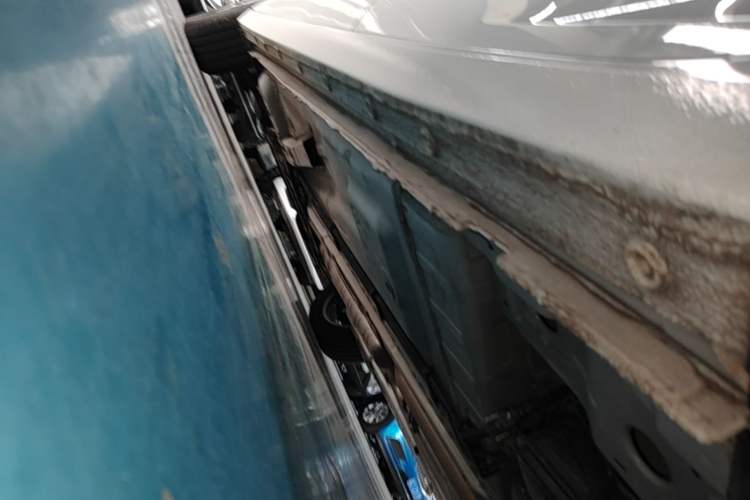 Used Buick Verano 2023 Pro Enjoyment Edition Left Side Sill