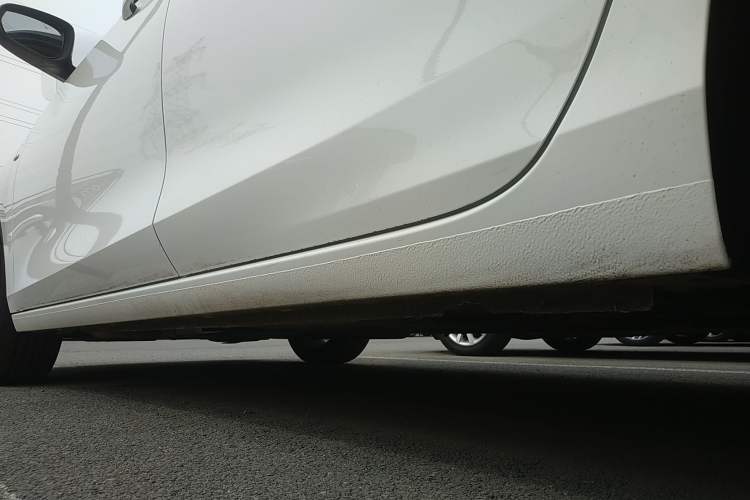 Used Buick Verano 2023 Pro Enjoyment Edition Left Side Sill