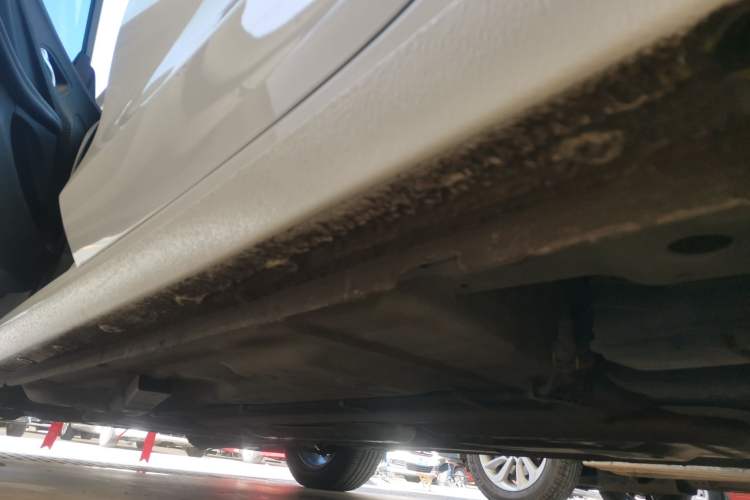 Used Buick Verano 2023 Pro Enjoyment Edition Left Side Sill