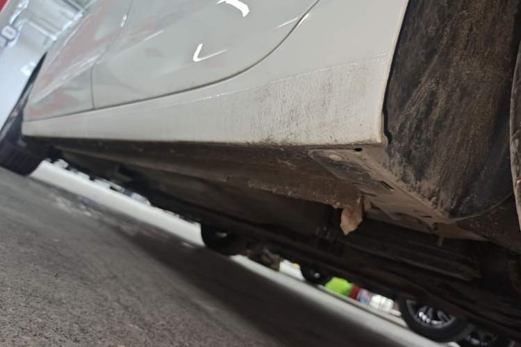 Used Buick Verano 2023 Pro Enjoyment Edition Left Side Sill