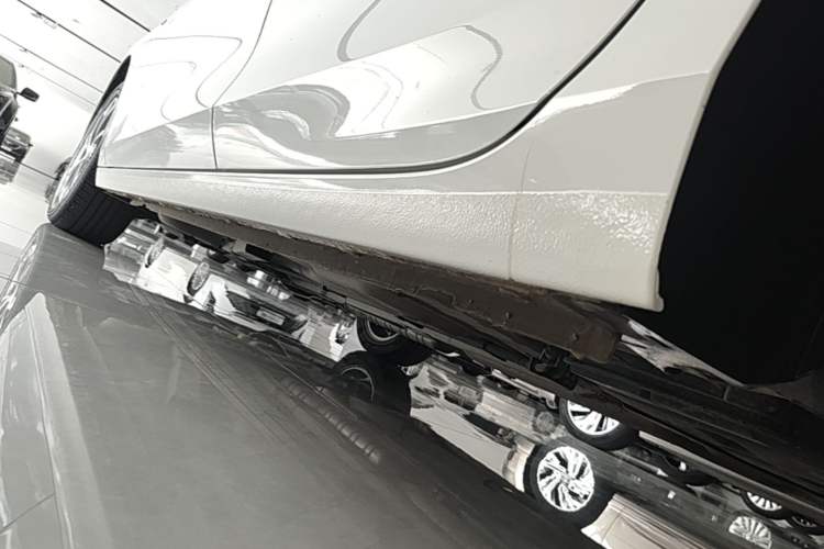 Used Buick Verano 2023 Pro Enjoyment Edition Left Side Sill