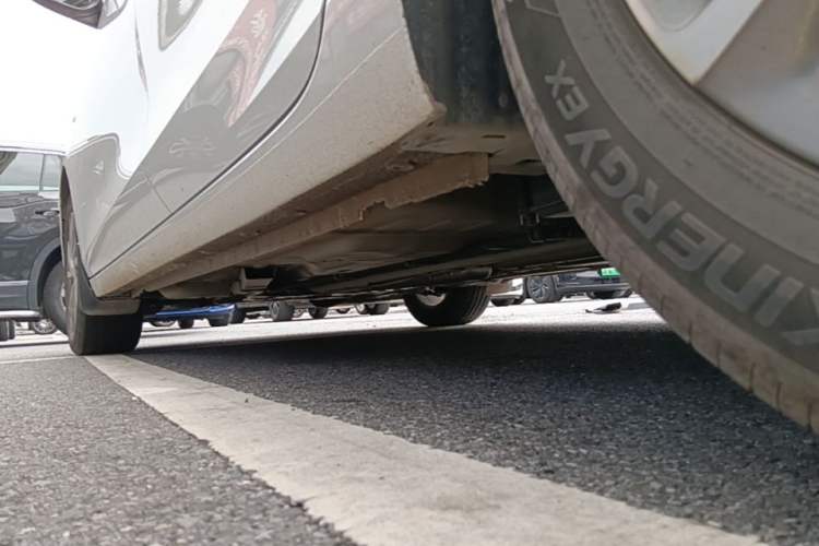 Used Buick Verano 2023 Pro Enjoyment Edition Left Side Sill