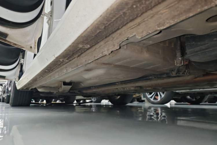 Used Buick Verano 2023 Pro Enjoyment Edition Left Side Sill