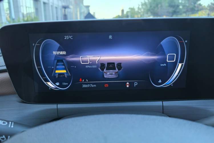 Used Buick Verano 2023 Pro Enjoyment Edition Odometer Close Up