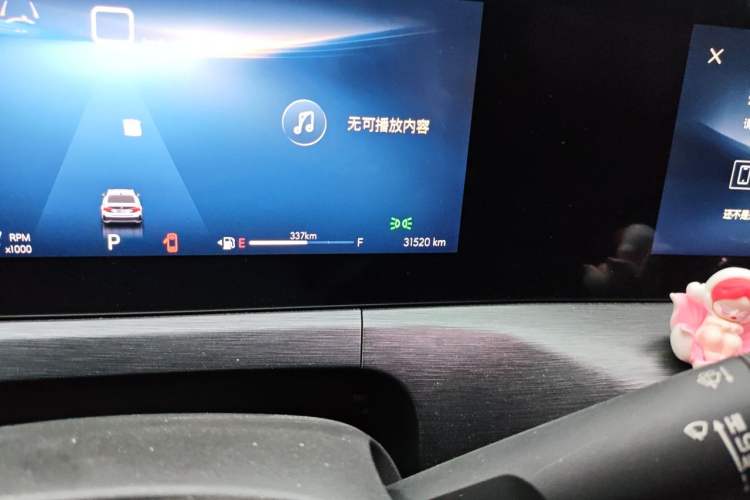Used Buick Verano 2023 Pro GS Swift Edition Odometer Close Up