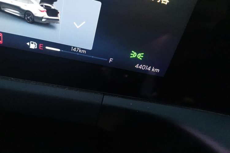 Used Buick Verano 2023 Pro Enjoyment Edition Odometer Close Up