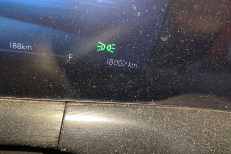 Used Buick Verano 2023 Pro Enjoyment Edition Odometer Close Up