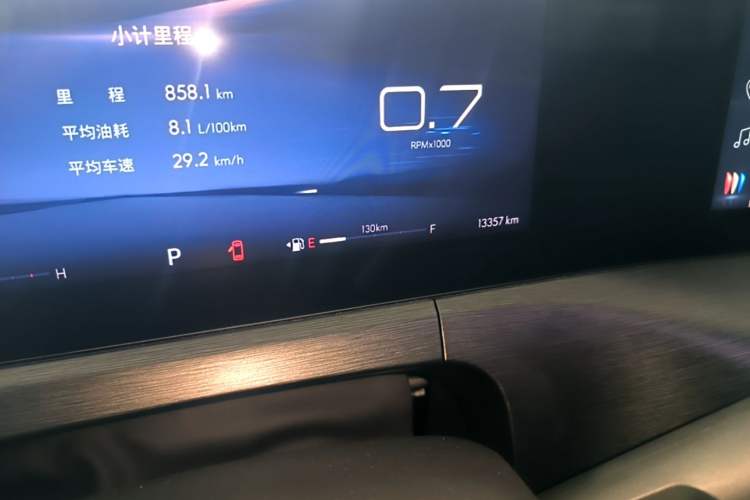 Used Buick Verano 2023 Pro GS Swift Edition Odometer Close Up