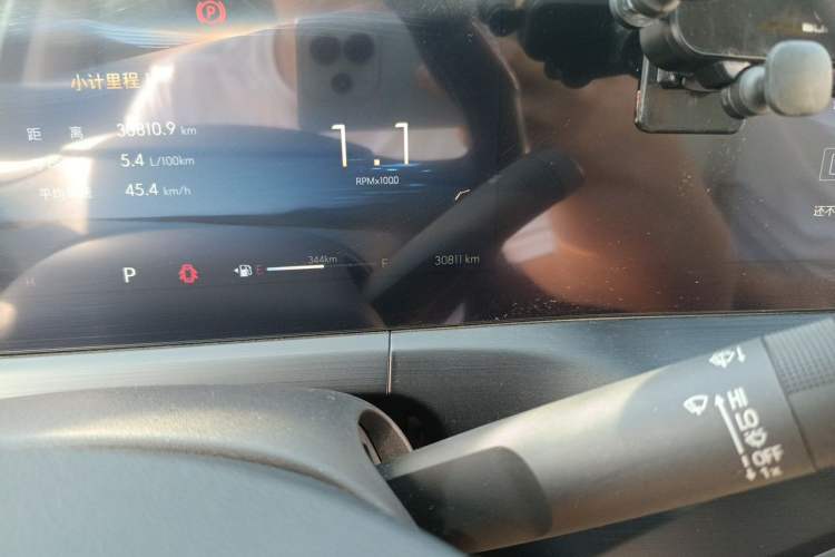 Used Buick Verano 2023 Pro Enjoyment Edition Odometer Close Up
