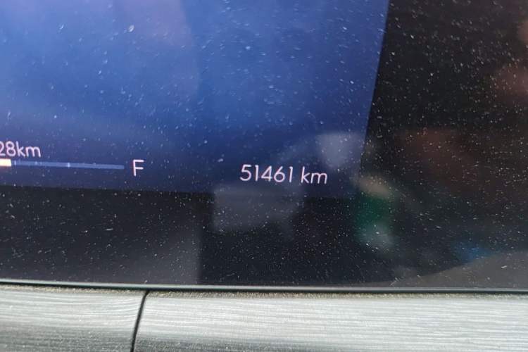 Used Buick Verano 2023 Pro GS Hunter Wind Edition Odometer Close Up