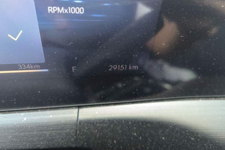 Used Buick Verano 2023 Pro Enjoyment Edition Odometer Close Up