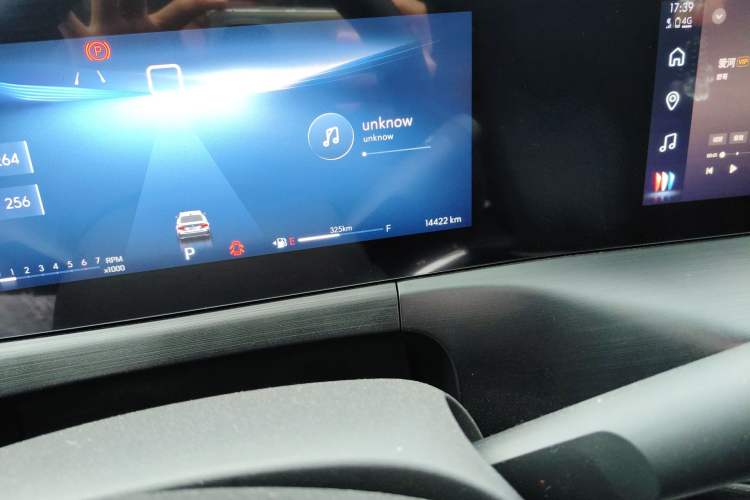 Used Buick Verano 2023 Pro Enjoyment Edition Odometer Close Up