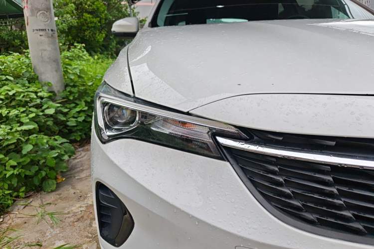 Used Buick Verano 2023 Pro Le Yi Edition Right Front Headlight