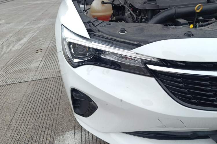 Used Buick Verano 2023 Pro Enjoyment Edition Right Front Headlight