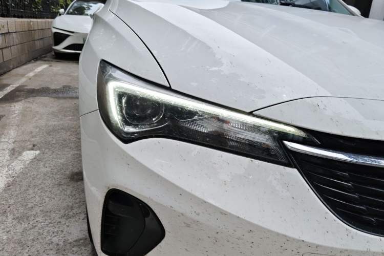 Used Buick Verano 2023 Pro Enjoyment Edition Right Front Headlight