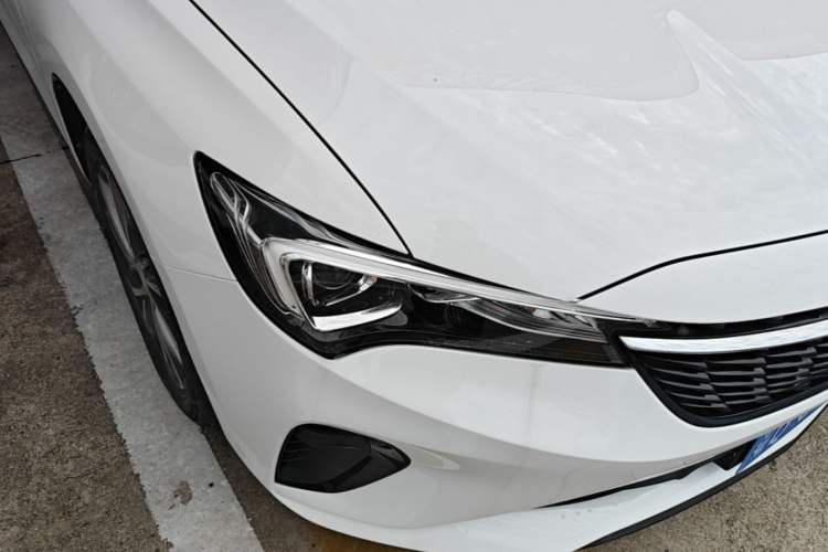 Used Buick Verano 2023 Pro Le Yi Edition Right Front Headlight