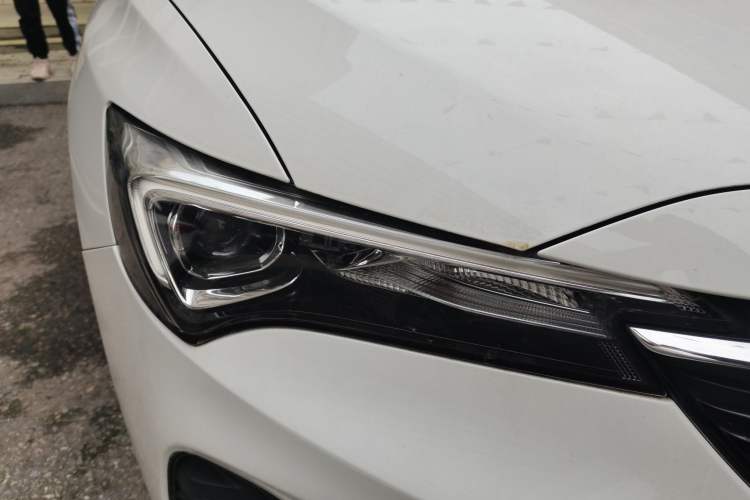Used Buick Verano 2023 Pro Enjoyment Edition Right Front Headlight