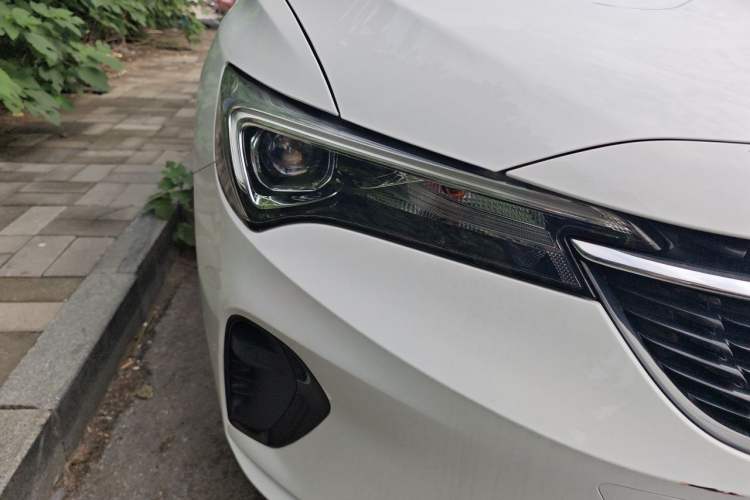 Used Buick Verano 2023 Pro Enjoyment Edition Right Front Headlight