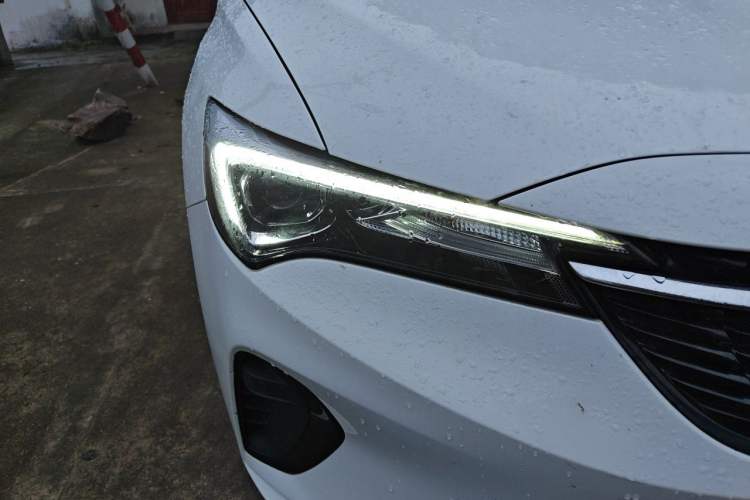 Used Buick Verano 2023 Pro Enjoyment Edition Right Front Headlight