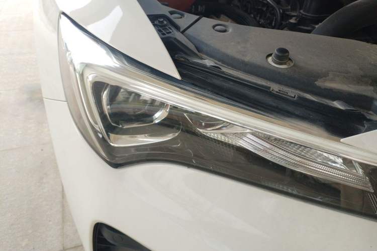 Used Buick Verano 2023 Pro Enjoyment Edition Right Front Headlight