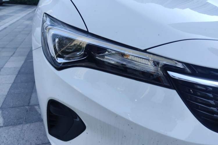 Used Buick Verano 2023 Pro Enjoyment Edition Right Front Headlight