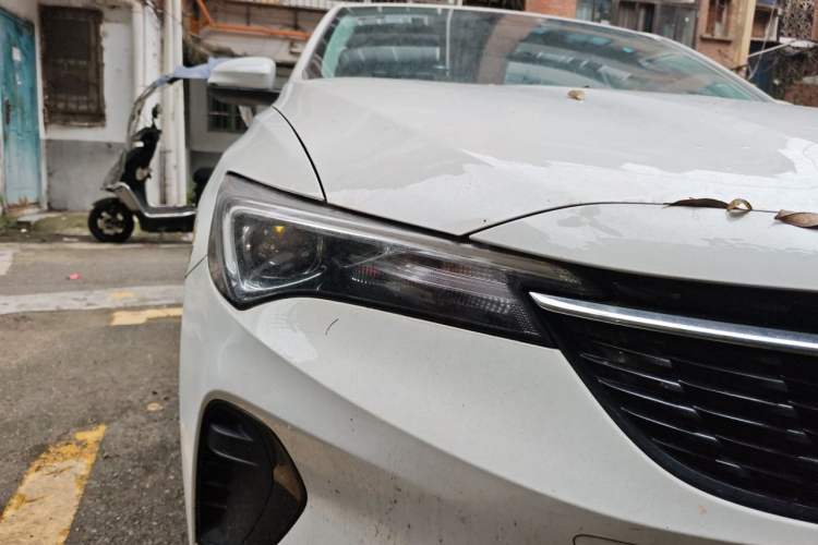 Used Buick Verano 2023 Pro Enjoyment Edition Right Front Headlight