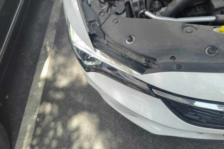 Used Buick Verano 2023 Pro Enjoyment Edition Right Front Headlight