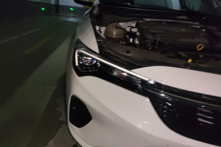 Used Buick Verano 2023 Pro Enjoyment Edition Right Front Headlight