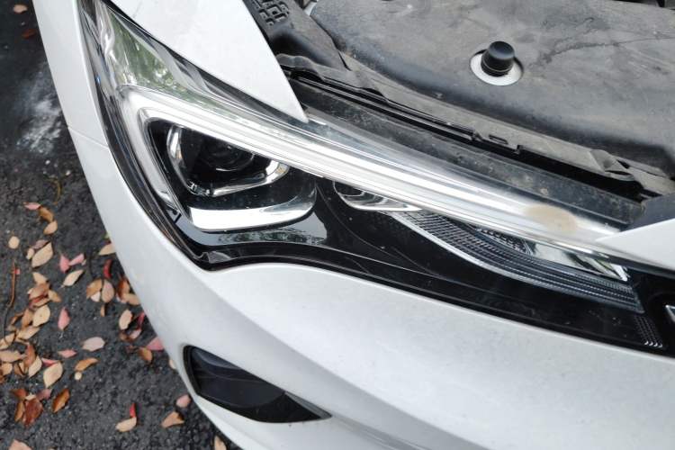 Used Buick Verano 2023 Pro Enjoyment Edition Right Front Headlight