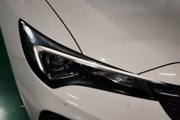 Used Buick Verano 2023 Pro Enjoyment Edition Right Front Headlight