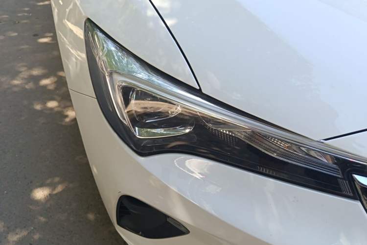 Used Buick Verano 2023 Pro Enjoyment Edition Right Front Headlight