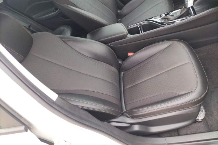 Used Buick Verano 2023 Pro Enjoyment Edition Right Front Seat