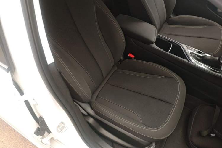Used Buick Verano 2023 Pro Le Yi Edition Right Front Seat