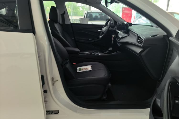 Used Buick Verano 2023 Pro Enjoyment Edition Right Front Seat