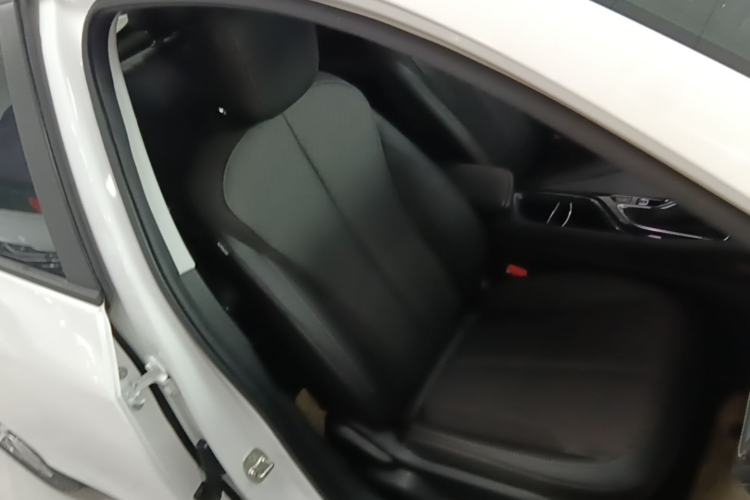 Used Buick Verano 2023 Pro Enjoyment Edition Right Front Seat