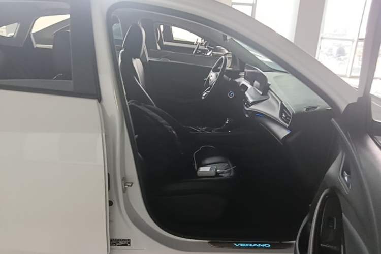 Used Buick Verano 2023 Pro Enjoyment Edition Right Front Seat