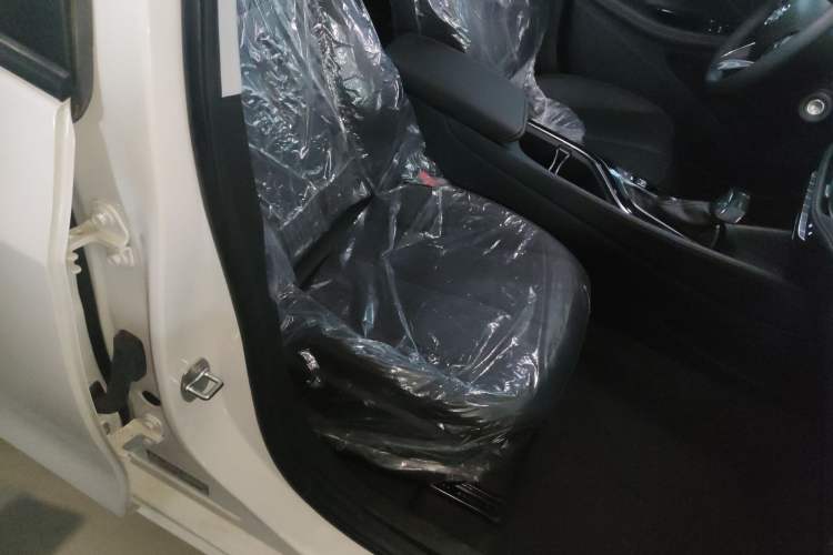 Used Buick Verano 2023 Pro Enjoyment Edition Right Front Seat