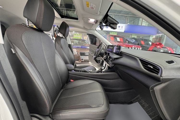 Used Buick Verano 2023 Pro Enjoyment Edition Right Front Seat
