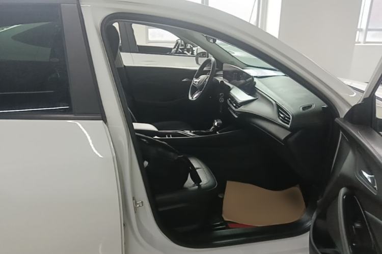 Used Buick Verano 2023 Pro Enjoyment Edition Right Front Seat