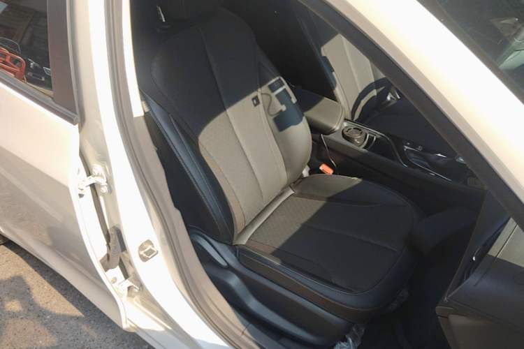 Used Buick Verano 2023 Pro Enjoyment Edition Right Front Seat