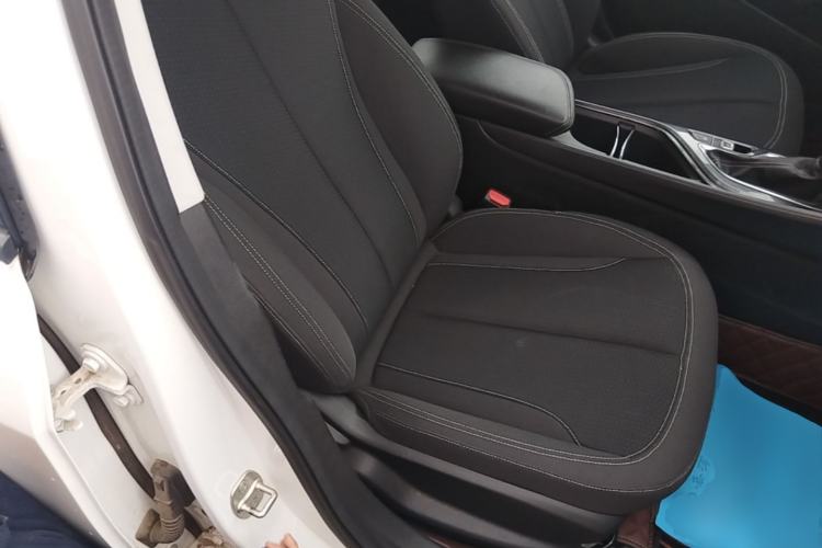 Used Buick Verano 2023 Pro Le Yi Edition Right Front Seat