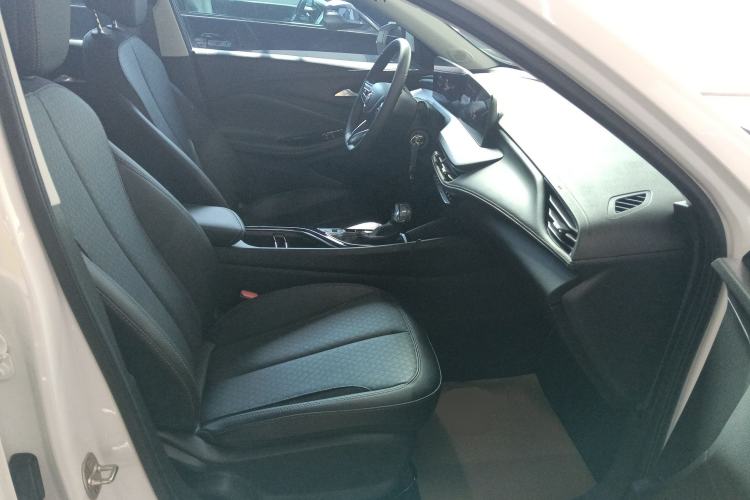 Used Buick Verano 2023 Pro Enjoyment Edition Right Front Seat