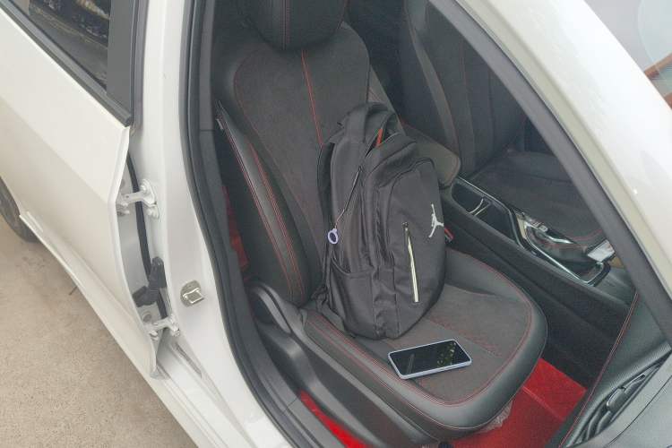 Used Buick Verano 2023 Pro GS Swift Edition Right Front Seat